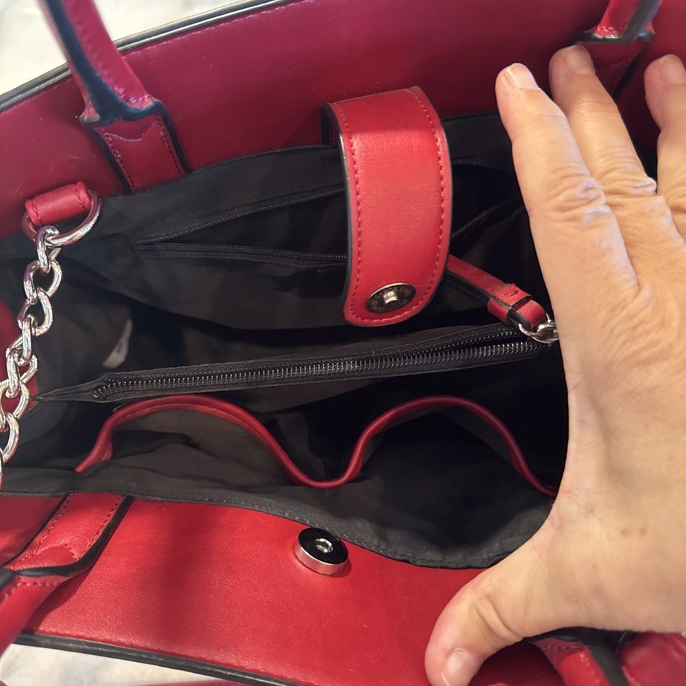 Nine West Red Satchel Purse‎ - Picture 5 of 13